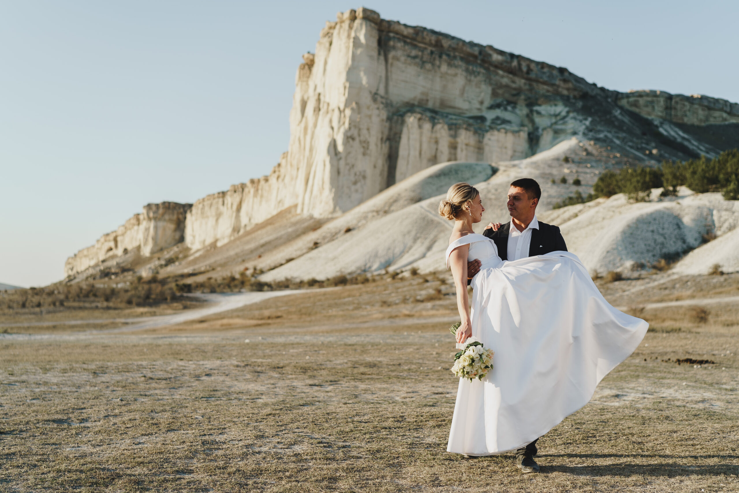 Sì, lo voglio! Incantevoli Matrimoni in Sicilia: Un'Elegante Sinfonia d'Amore